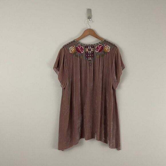 Johnny Was Cherelle Floral Embroidered Velvet Drape Top Size XXL Petite - Picture 2 of 8